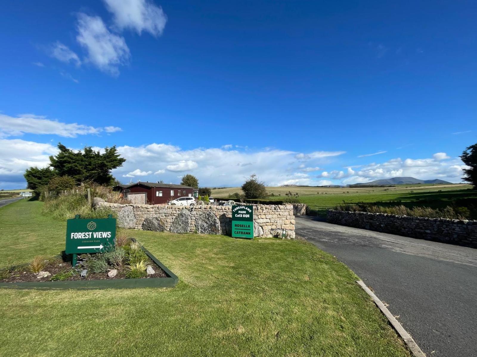 Lake District Stunning Lodge Plumbland Экстерьер фото